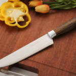  Edgekeeper Stainless Steel Self-Sharpening Utility Knife 12cm , Ideal for Mincing Herbs, Cutting Vegetables and Fileting Fish, Grey